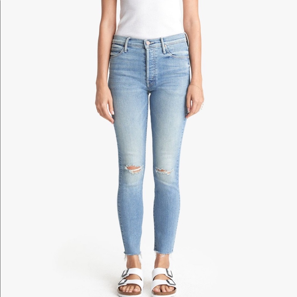 Mother Denim Stunner Ankle Fray